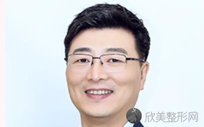 北京巫文云和李劲良谁做鼻子好？附案例分析+价格表！