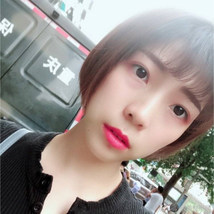 盐城曼丽莎医疗美容门诊部宋昌奉做牙齿矫正怎么样？附医生简介-牙齿矫正案