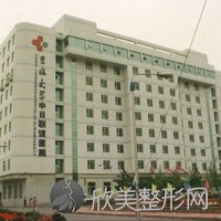 吉林大学中日联谊医院总部-医疗美容科张健做玻尿酸隆鼻怎么样？附医生简介