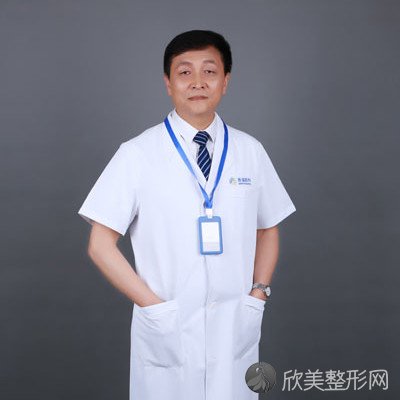 贵州普瑞眼科医院张唯伟做吸脂减肥怎么样？附医生简介-吸脂减肥案例及价格