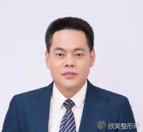 郑州优恩整形医院姚刚做激光溶脂手术怎么样？附医生简介-激光溶脂手术案例